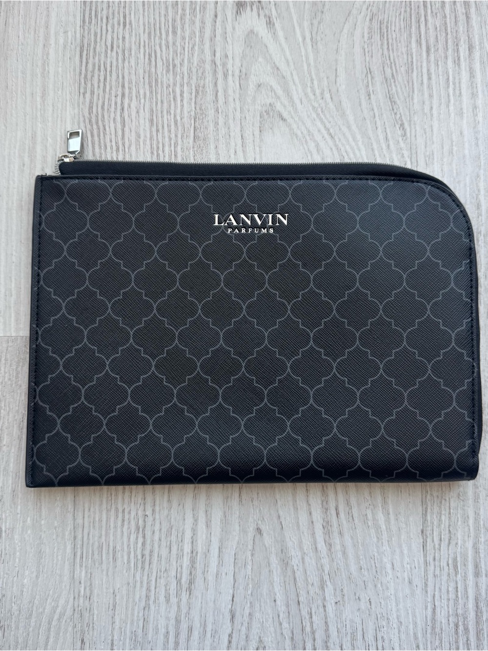 Lanvin Parfums x Turkish Airlines black zipper amenity kit travel cosmetics bag